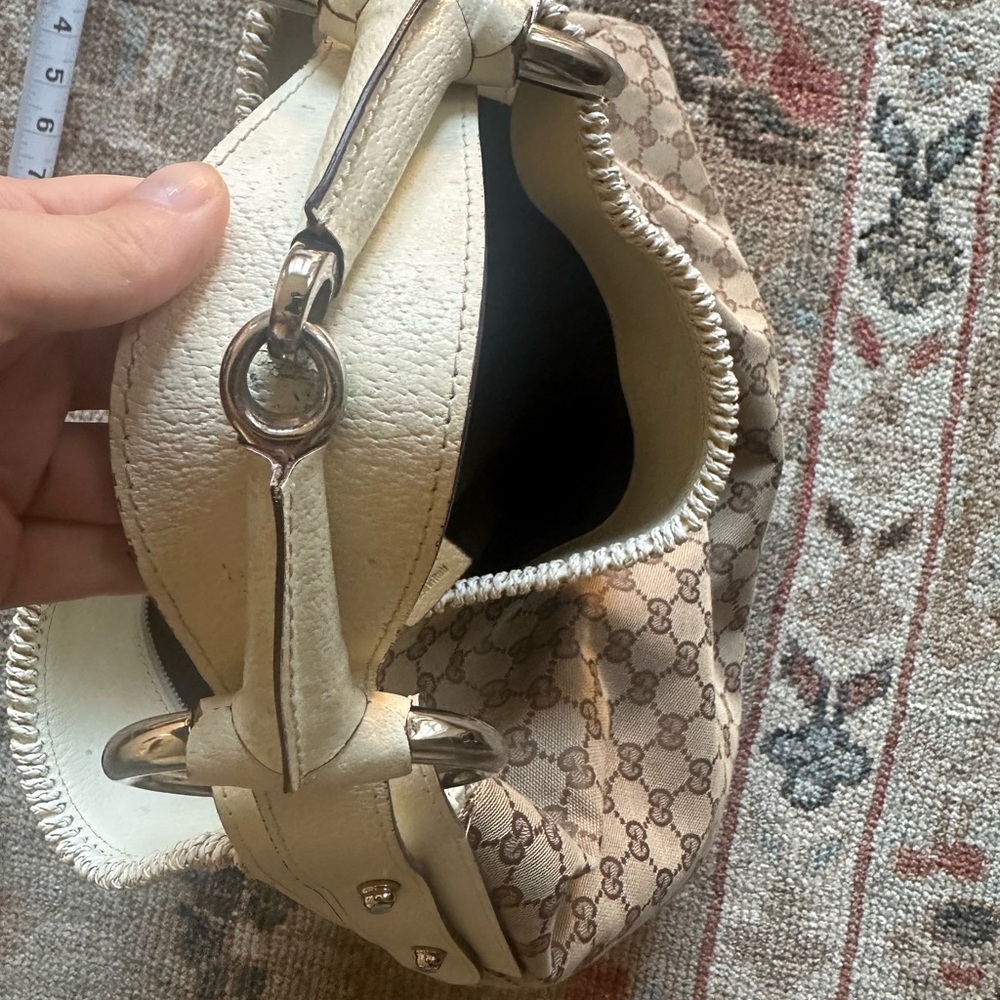 Gucci Tan Monogram Hobo Bag - LARGE - Picture 13 of 14